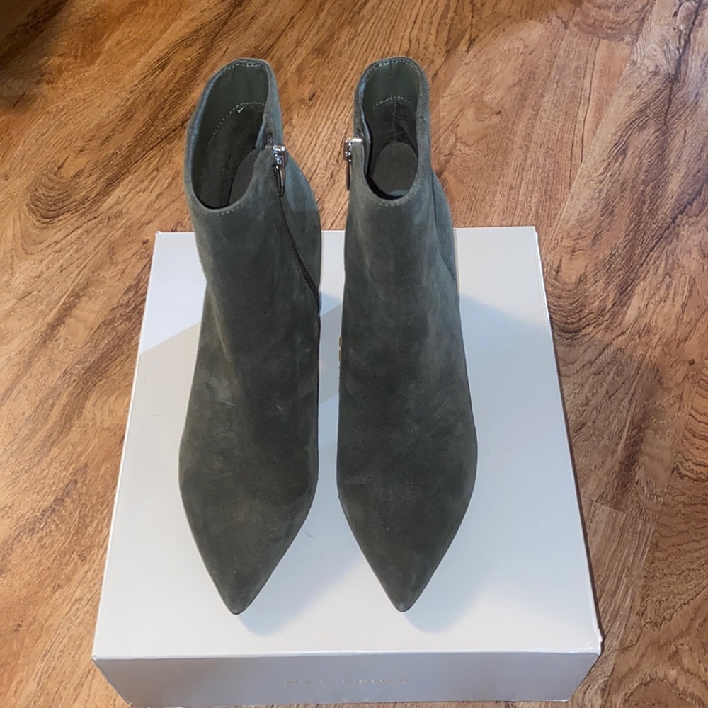 Women’s Shoes